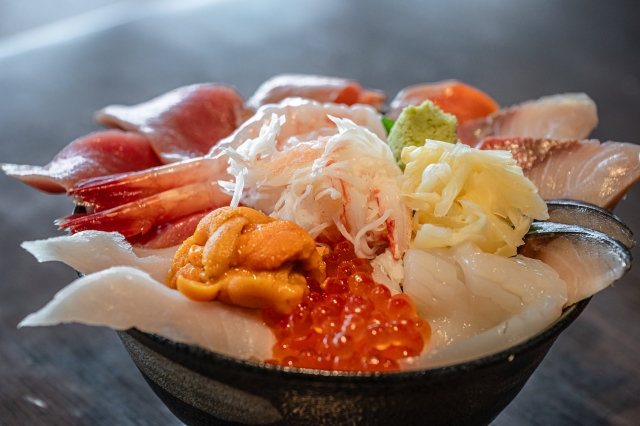 北海道のカニを取り寄せるなら？お取り寄せグルメの魅力と花咲ガニの美味しさを紹介
